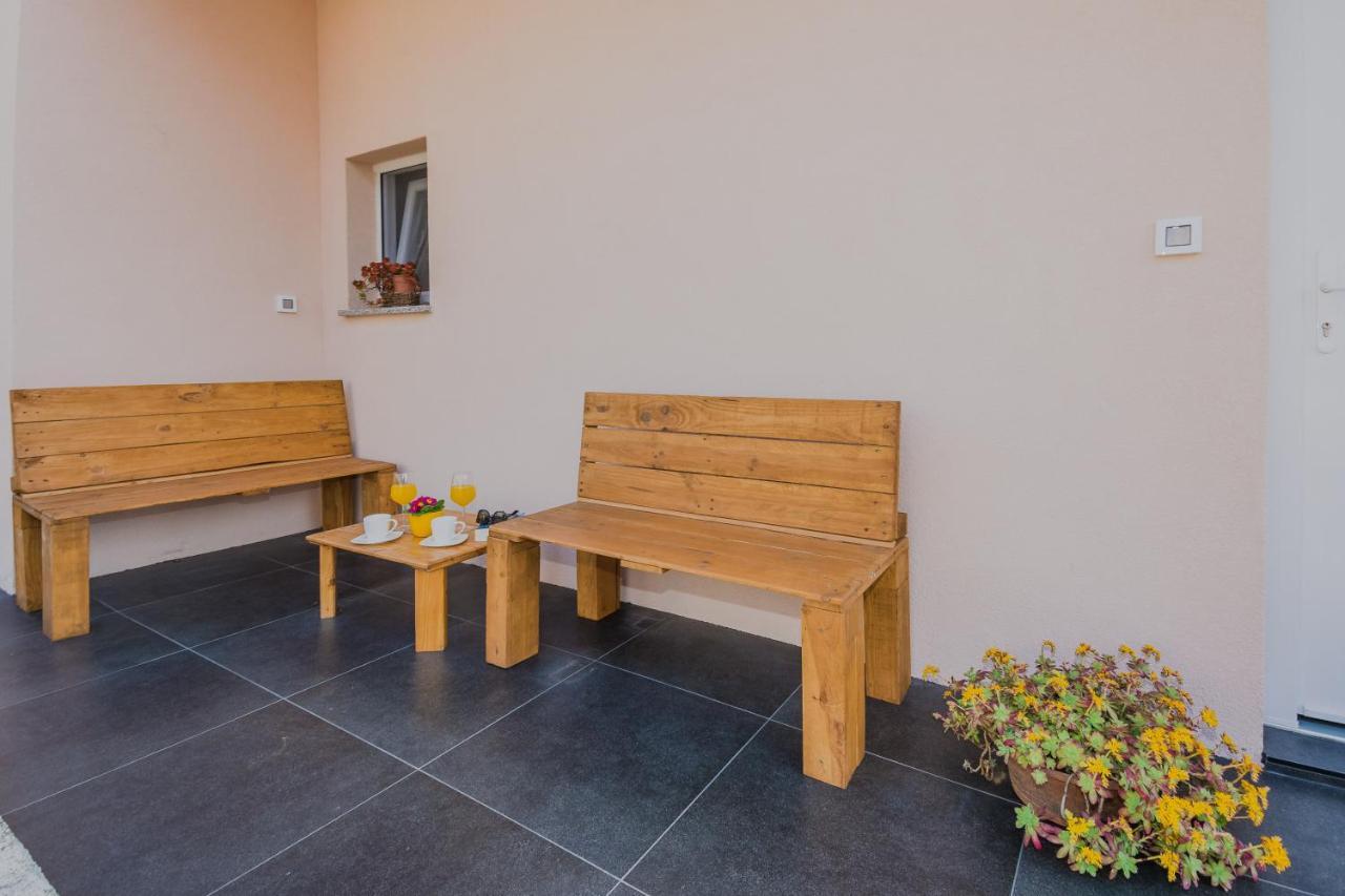 Lovely Apartment M&K In Peaceful Area - Zadar Ngoại thất bức ảnh