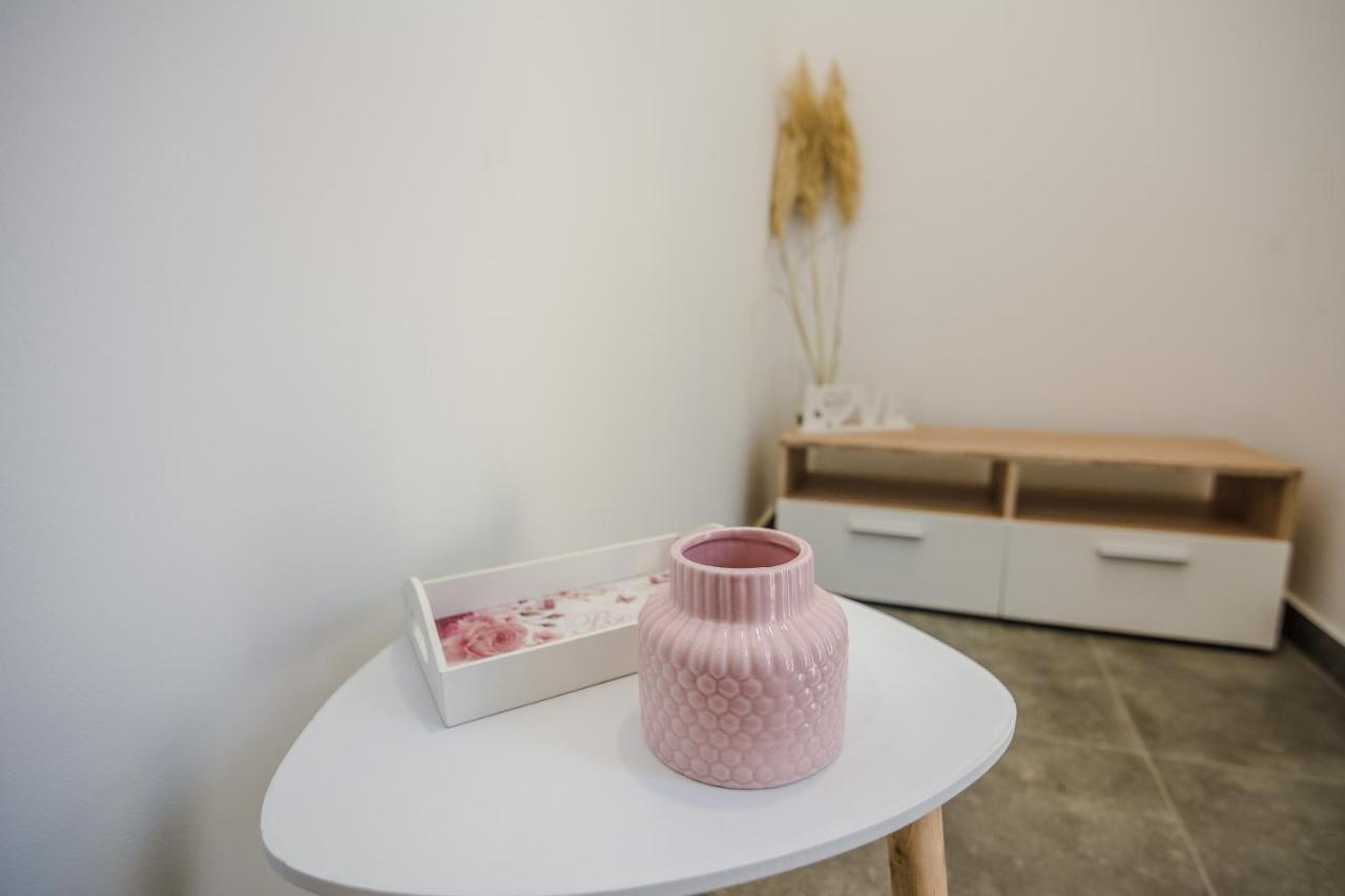 Lovely Apartment M&K In Peaceful Area - Zadar Ngoại thất bức ảnh