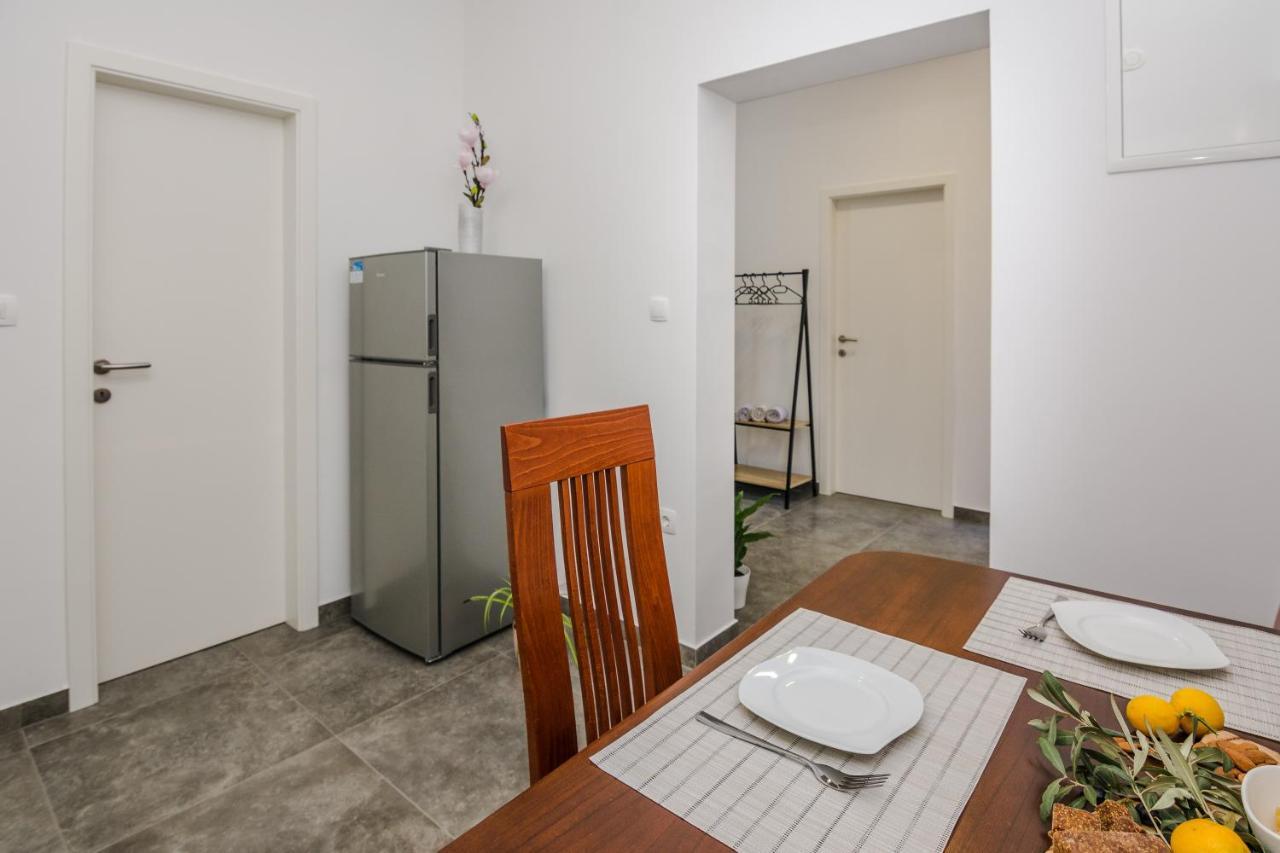 Lovely Apartment M&K In Peaceful Area - Zadar Ngoại thất bức ảnh