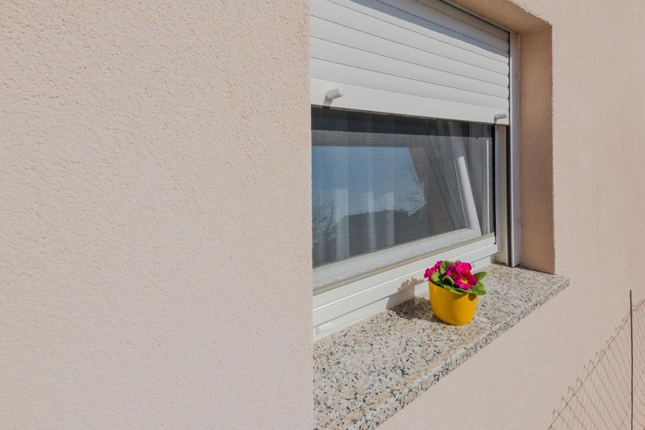 Lovely Apartment M&K In Peaceful Area - Zadar Ngoại thất bức ảnh