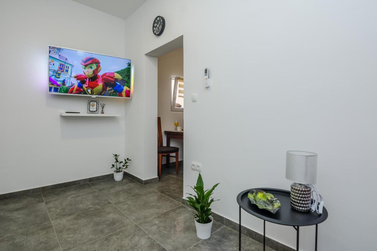Lovely Apartment M&K In Peaceful Area - Zadar Ngoại thất bức ảnh