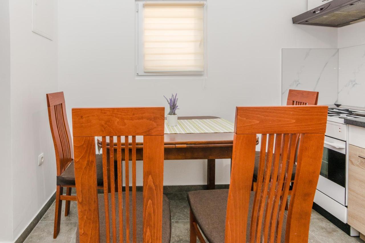 Lovely Apartment M&K In Peaceful Area - Zadar Ngoại thất bức ảnh